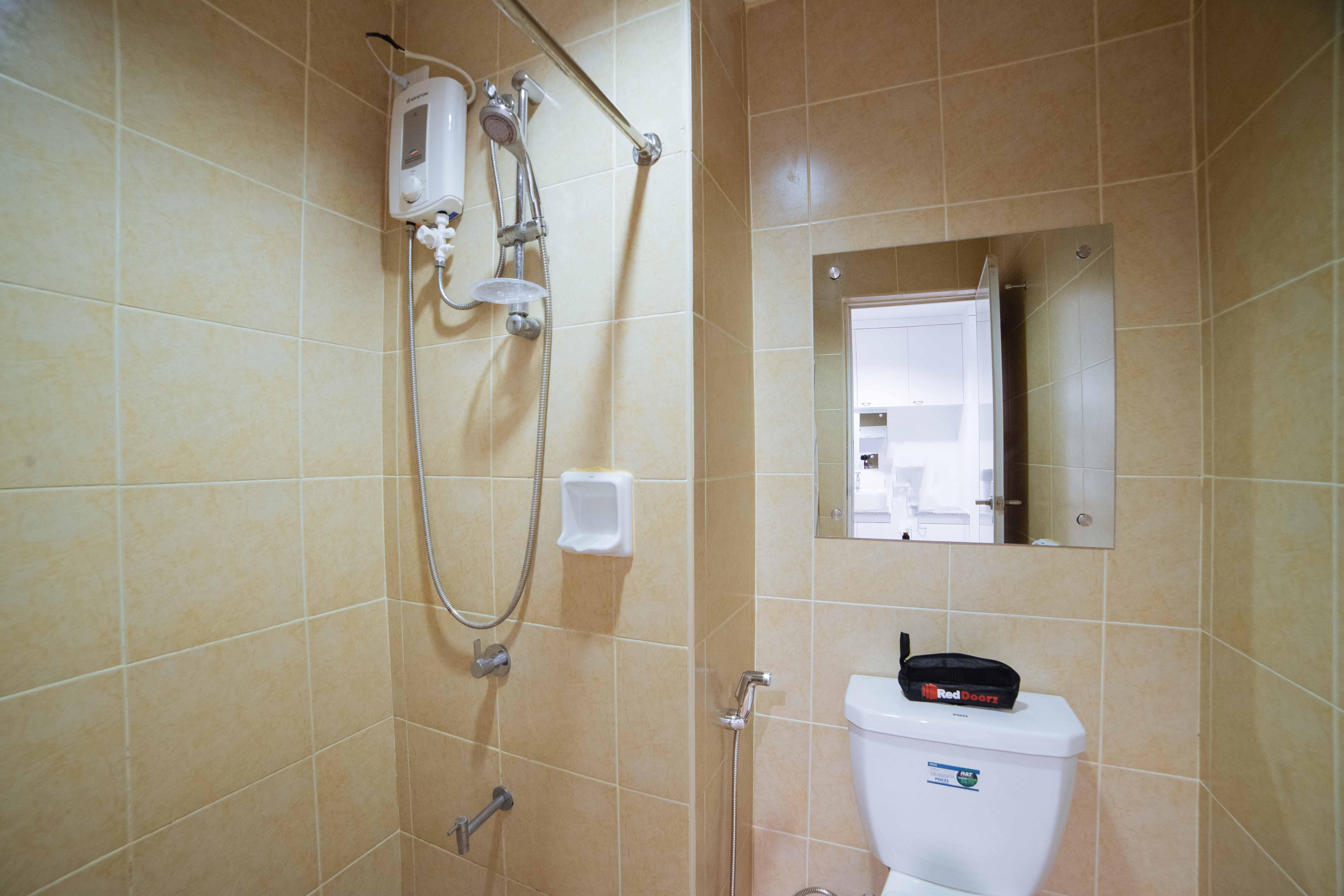 Reddoorz Plus @ Roxas Street Davao City Εξωτερικό φωτογραφία