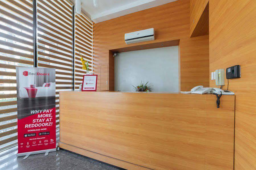 Reddoorz Plus @ Roxas Street Davao City Εξωτερικό φωτογραφία